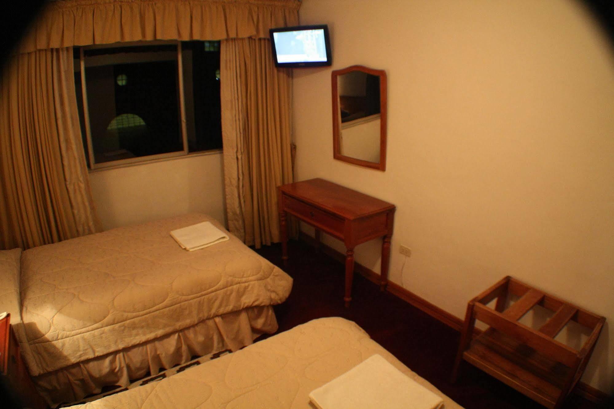 Kaaro Hotel El Buho Puno Eksteriør billede